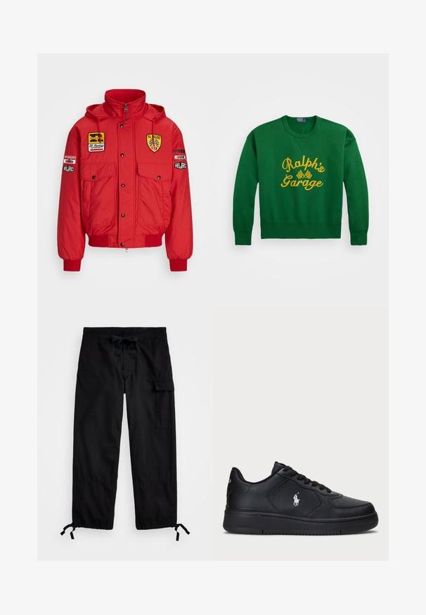 Röd isolerad jacka med huva, som har flera framfickor, svarta tryckknappar och olika racinglogotyper på bröstet och ärmarna.; Grön sweatshirt med rundad halsringning, med gulbroderad text "Ralph’s Garage" och rutigt flaggmönster. Material i bomullsblandning.; Svarta cargobyxor med elastisk midja och dragsko. Har sidofickor och justerbara muddar med dragkedjor. Tillverkad av lättviktig tyg.; Svarta lädersneakers med perforerat mönster, platt snörning och en vit broderad logotyp på sidan. Tjock svart gummisula.