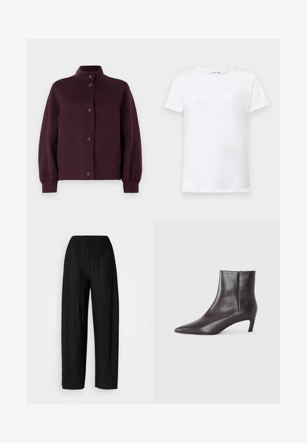 Sötétlila gombos gyapjúdzseki magas gallérral, hosszú, enyhén puffos ujjakkal és szűkített mandzsettával, fehér háttéren.; Fehér, rövid ujjú póló, pamutból készült, kerek nyakkivágással. Sima textúrájú, egyenes vonalú, minta vagy díszítés nélkül.; Fekete, pliszírozott, bőszárú nadrág rugalmas derékkal. Az anyag függőleges pliszékkel és sima textúrával rendelkezik.; Fekete bőr bokacsizma hegyes orral és alacsony, macskaként hivatkozott sarkával, sima felülettel, oldalsó cipzárral, semleges háttér előtt bemutatva.