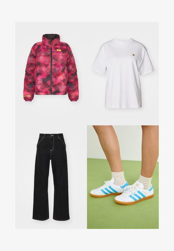 Rózsaszín és fekete batikolt mintázatú, magas nyakú, elől cipzáras puffermellény, rugalmas mandzsettával. Az "Helly Hansen" logó sárga színben látható rajta.; Fehér pamut póló laza szabással, rövid ujjakkal és egy kis hímzett logóval a bal mellrészén.; Fekete, széles szárú farmernadrág, kontrasztos fehér varrással és elülső gombos záródással, két ferde elülső zsebbel.; Fehér sportcipők világoskék csíkokkal, gumitalppal és fűzős dizájnnal. Arany logóval és sima bőrhatású felülettel rendelkezik.