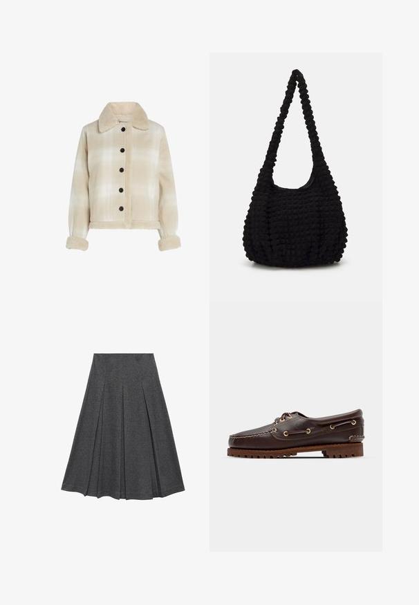 Beige ternetjakke med sherpa-krave, sorte knapper og bløde teksturerede manchetter. Kroppe design med to forlommer.; Cropmet skjorte med blå og hvide lodrette striber, struktureret finish, spidse kraver og enkeltknapmanchetter.; Grå plisseret nederdel med en vidde form, lavet af blødt stof. Har lodrette plisseringer og et glat taljebånd for et tætsiddende look.; Brune læder bådsko med gyldne øjer, runde snørebånd og en struktureret brun gummisål. Har quiltede detaljer og et forhøjet logo.; Sort tekstureret stofpose med en enkelt snoet rem, der har en fyldig form og sammensnørt overfladedesign.
