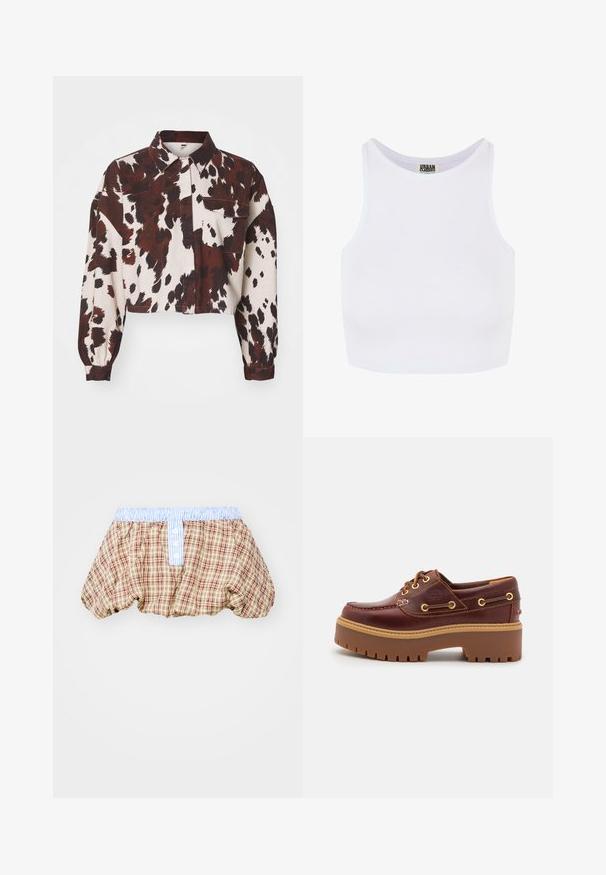 Krém színű, kivágott ing merész barna és fekete absztrakt foltokkal. Galléros nyakkal és egyetlen mellzsebbel rendelkezik. Texturált anyag.; Fehér bordázott cropped tank top széles vállpántokkal és kerek nyakkivágással. Puha tapintású és minimál dizájnnal rendelkezik, minták nélkül.; Kockás puffos rövidnadrág barna, bézs és vörös színben, világoskék csíkozott derékkal és gombos díszítéssel az elején.; Barna bőr csónakcipő masszív barna gumitalppal, arany fűzőlyukakkal és kontrasztos varrással. Az oldalán logó található.
