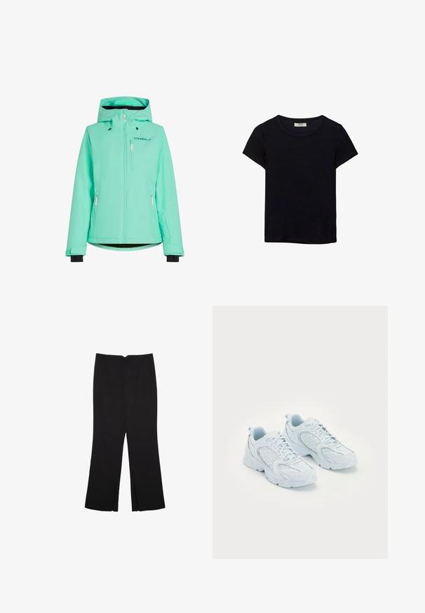 Helle türkisfarbene wasserdichte Jacke mit Kapuze, mit Reißverschlusstaschen, schwarzem Innenfutter und logo auf der Vorderseite.; Schwarzes kurzärmeliges T-Shirt aus weichem Stoff. Mit klassischem Rundhalsausschnitt und lockerer Passform. Keine Muster oder Akzente sichtbar.; Schwarze Hose mit geradem Schnitt, ausgestattet mit Fronttaschen und Seitenschlitzen am Saum. Hergestellt aus weichem, glattem Stoff. Geeignet für verschiedene Anlässe.; Hellblaue Sportschuhe mit einem Obermaterial aus Mesh und Synthetik, ausgestattet mit weißen Punkten und reflektierenden Akzenten, Schnürdesign und gepolsterten Sohlen.