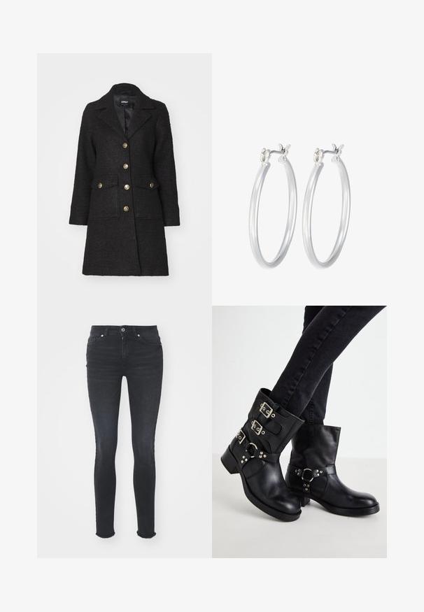 Čierny kabát zo zmesi vlny s páskovým golierom, zlatými gombíkmi, dvoma prednými vreckami a textúrovaným povrchom. Zapínaný, do dĺžky po kolená.; Čierny dlhý rukáv body s vysokým golierom, s pevným látkovým trupom a priehľadnými sieťovinovými rukávmi, navrhnuté v priliehavom strihu.; Čierne džíny Skinny s stredne vysokým pásom, piatimi vreckami a roztrhnutým okrajom. Tkanina má hladkú textúru s miernym elastickým efektom.; Čierne kožené členkové čižmy so tromi prackami, zaoblenou špičkou a nízkym blokovým podpätkom. Dizajn obsahuje hladké a textúrované panely.; Strieborné kruhové náušnice s hladkým, lesklým povrchom. Kolový tvar a bezpečné klikanie na uzatváranie. Ľahký dizajn vhodný na každodenné nosenie.