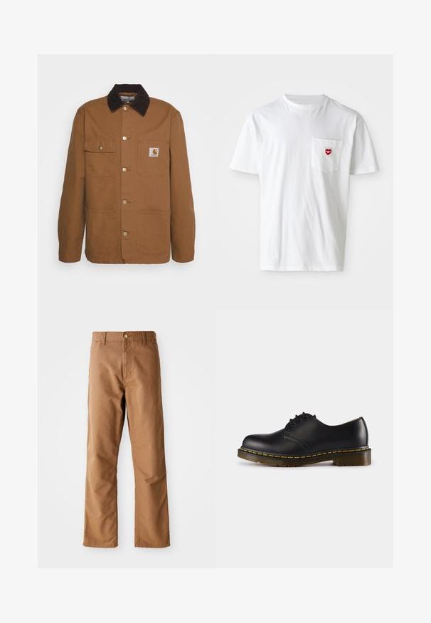 Smeđa radna jakna od izdržljivog materijala s ovratnikom od žvakanja, s četiri džepa i metalnim gumbima sprijeda.; Bijela pamučna majica s okruglim izrezom i kratkim rukavima. Ima mali crveni logo srca na lijevoj strani džepa.; Smeđe ravne hlače s petljama za remen, prednjim džepovima, dugmetom za zatvaranje i patentnim zatvaračem na bijeloj pozadini.; Crna kožna cipela s zaobljenim prstom, dizajnom na vezivanje, žutim šavovima duž pete i debelim, teksturiranim gumiranim đonom.