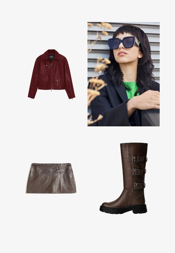 Burgundowa skórzana kurtka z wyprofilowanym kołnierzem, zapięciem na zamek z przodu, bocznymi kieszeniami i teksturowanym wykończeniem. Posiada akcenty z metalowymi elementami w kolorze srebrnym.; Brązowy top halter wykonany z sztucznej skóry, z głębokim dekoltem w kształcie V, dopasowanym krojem i zamkiem z przodu. Materiał ma gładką, błyszczącą teksturę.; Brązowa skórzana mini spódnica z przeszywaną talią i pętelką na pasek z klamrą, gładką fakturą oraz prostym, eleganckim krojem.; Brązowy skórzany wysokich but na kolano z trzema metalowymi klamrami, teksturowana powierzchnia, okrągły czubek i masywna podeszwa dla stabilności.; Przesadnie duże czarne okulary przeciwsłoneczne z grubą oprawką i złotym akcentem, noszone z czarną marynarką i jasnoróżową koszulą, na poziomym tle.; Brązowa skórzana torba hobo o luźnym designie i gładkiej teksturze. Nosi ją w sposób casualowy modelka, posiada dużą kieszeń i zaokrąglony kształt.