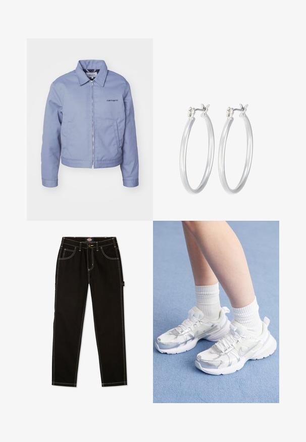 Carhartt WIP MODULE SCRIPT JACKET - Leichte Jacke - dove grey/black rigid; Weißes geripptes Langarmoberteil mit Rundhalsausschnitt. Aus einem dehnbaren Stoff gefertigt, der den Körper umschmeichelt. Verfügt über dezente horizontale Streifen.; Schwarze Denim-Hosen mit kontrastierendem weißen Nähten, fünf Taschen und einem Tab an der Seite. Standardpassform, gerade Beinform.; Weiße Sportschuhe aus Mesh und synthetischen Überzügen mit einem silbernen Nike-Swoosh, kombiniert mit gerippten weißen Socken auf einer blauen Fläche.; Silberne Creolen mit einer glatten, polierten Oberfläche. Runder Form und sicherem Klickverschluss. Leichtes Design, geeignet für den täglichen Gebrauch.