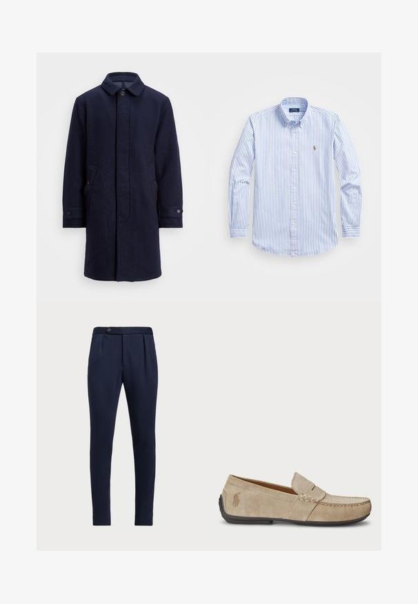 Granatowy wełniany płaszcz z zapięciem na guziki, kołnierzem w kształcie punktu, dwiema bocznymi kieszeniami i mankietami zapinanymi na guziki. Gładka faktura z delikatnym wzorem.; Jasnoniebieska i biała koszula z długim rękawem, z klasycznym kołnierzykiem, w paski, z małym haftowanym logo na piersi.; Granatowe eleganckie spodnie z płaskim przodem, dwoma fałdami z przodu i pojedynczym zapięciem na guzik, wykonane z gładkiego, teksturowanego materiału.; Beżowe zamszowe loafersy z przeszyciem, płaską gumową podeszwą i małym logo po boku. Klasyczny model wsuwany, miękka faktura.