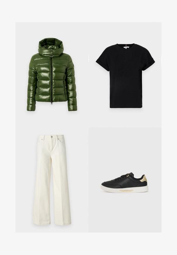 Grøn puffjakke med en skinnende finish, der har en høj krave, vandret quiltet design og to lynlåslommer i siderne.; Sort bomulds T-shirt med rullede korte ærmer, der har et præget logo i midten og en lille flagdetalje på siden.; Videbenede hvide jeans lavet af en blanding af bomuldsstof. Har en lynlås i fronten, fem lommer og syninger langs sømmene.; Sort lædersneaker med en glat overflade, hvid gummisål, guldaccenter på hælen og øjet, med et logo på siden.