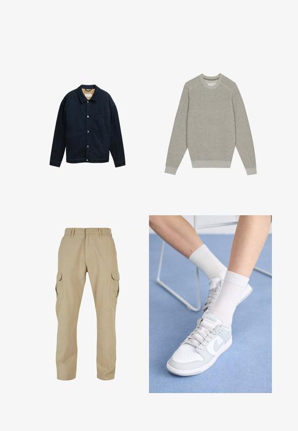 Donkerdenim jasje met knoopsluiting, puntige kraag, één borstzak en beige fleece voering. Heeft lange mouwen en een relaxte pasvorm.; Lichtgrijze gebreide trui met ribbelstructuur, ronde hals en lange mouwen. Eenvoudig ontwerp, elastische onderranden, minimale details.; Beige cargopants van katoen-twill, met meerdere zijzakken, een recht model en een ritssluiting met beltloops.; Witte sneakers met lichtblauwe accenten, leren bovenkant, geperforeerde neus, dikke veters en ribbelsokken in het wit tegen een blauwe achtergrond.