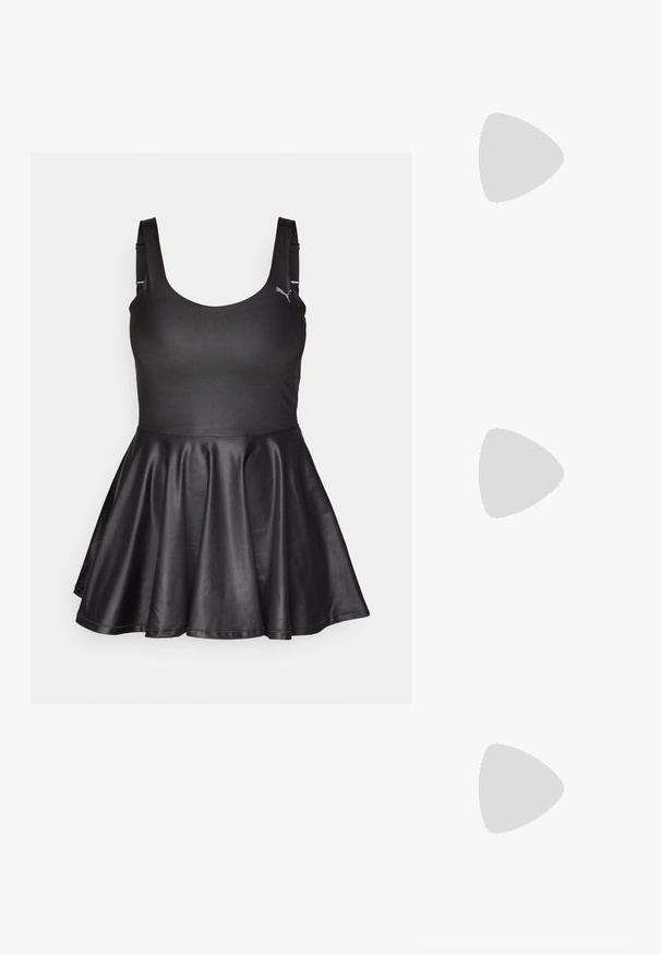 Weißes T-Shirt mit kurzen Ärmeln aus Baumwolle, mit einem reflektierenden silbernen Puma-Logo-Design auf der Vorderseite. Glatte Textur und taillierte Passform.; Schwarzes ärmelloses Kleid mit tailliertem Oberteil und schwingendem Satinrock. Verfügt über einen runden Ausschnitt und dezente Logodetails auf der oberen linken Seite.; Schwarzer Sportschuh mit schlankem Design, glänzender Oberfläche, weißen Akzenten, Netzpaneelen für Atmungsaktivität und einem Klettverschluss.; Schwarze Handtasche aus weichem, strukturiertem Material. Merkmale ein gewelltes Design, einen einzelnen Schultergurt und ein dezentes Logo-Detail auf der Vorderseite.