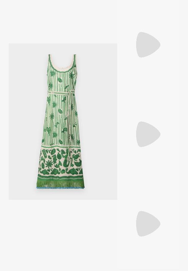 Alemais LULA SLEEVELESS MIDI DRESS - Maxikjoler - stripe; Stuart Weitzman THEA - Sandaler - golden; Canvas shopping taske i olivengrøn med glat tekstur, brune læderremme, guldfarvet hardware og en forreste lomme med klap. Lynlås på toppen.; Guldfarvede metal hoops øreringe med en bøjet, forlænget form. Har en glat, skinnende overflade og en afrundet spids for ekstra detalje.