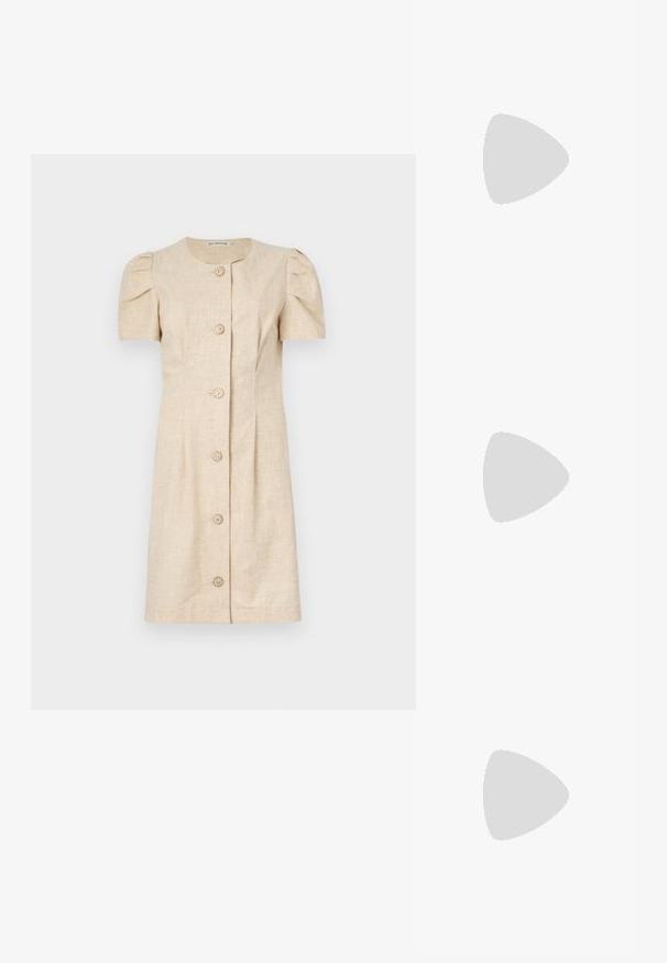 Rochie bej cu mânecă scurtă, cu o croială dreaptă, prezentând mâneci bufante, decolteu rotund și cinci butoane decorative pe față.; Tricou alb cu mânecă scurtă, confectionat dintr-un material texturat. Gât rotund, tăietură regulară și detalii subtile de cusătură. Fără modele sau grafice.; Balerini din piele neagră, cu vârf rotund, textură netedă, detalii de cusătură minimale și un design al tălpii flexibil.; Geantă de piele maro cu închidere tip capac, accesorii de culoare aurie, curea de umăr și o textură netedă. Formă compactă și rectangulară.