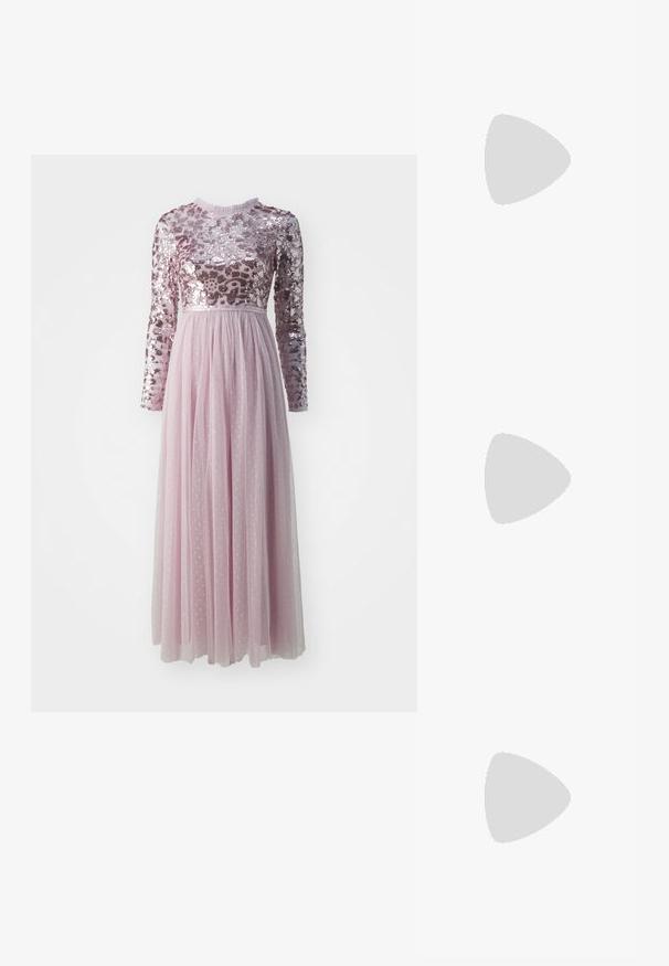 Needle & Thread TEMPEST BODICE ANKLE GOWN - Robe de cocktail - mauve; Escarpins en cuir verni noir avec bout pointu et talon bloc géométrique. Présente un design élégant et minimaliste ainsi qu'une texture lisse.; Sac à main en cuir noir avec une texture lisse. Dispose d'une bandoulière adjustable et d'un design élégant et minimaliste avec une fermeture éclair.; Bague en argent à double bande avec une surface lisse et polie. Présente un design fluide et courbé avec des sections qui se chevauchent pour un look moderne.