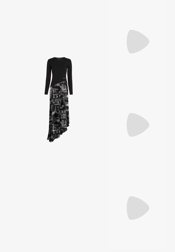 Vestido negro de manga larga con dobladillo asimétrico. La parte superior presenta tejido sólido, mientras que la falda muestra bocetos arquitectónicos en blanco sobre fondo negro.; Las sandalias negras de tacón alto presentan finas correas con un diseño anudado, una punta cuadrada suave y un elegante tacón de aguja.; Bolso de mano metálico gris claro con una cadena como asa, adornado con pequeños remaches metálicos circulares y un logotipo de marca en forma triangular.; Aros de plata en forma de aro con un acabado liso y brillante. Diseño redondeado y ligero, con cierre de tipo post-back.