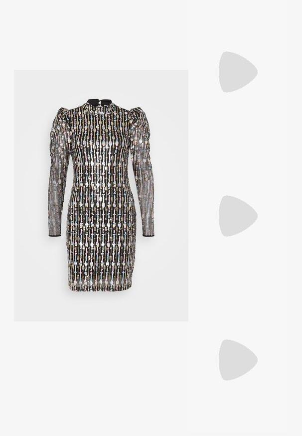 YAS Petite YASBINNA DRESS SHOW - Koktailové šaty/večierkové šaty - black; Čierne lakované kožené sandálové podpätky s špicatou špičkou a geometrickým blokovým podpätkom. Disponujú elegantným, minimalistickým dizajnom a hladkým povrchom.; Čierna kožená kabelka s zaobleným tvarom, odnímateľným popruhom a zlatými doplnkami. Kabelka má klopu s detailom s prackou.; Strieborný prsteň s dvojitým pásikom s hladkým, lesklým povrchom. Má plynulý, zakrivený dizajn s prekryvajúcimi sa časťami pre moderný vzhľad.