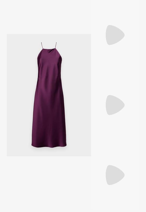 Satinist lillatvärvi siidkleit õhukeste rihmadega, põlvekõrgune siluett, sile tekstuur ja minimalistlik disain. Ilma nähtavate mustrite või riistvarata.; Must musta slingback-kand käptelastega, terava varvaga, minimalismi disainiga, õhuke pahkluu rihm ja sujuv stiletto-kõrgus. Sile tekstuur.; Kuldne kootud käekott, millel on läikiv ja sile ülemine osa ning tekstuuriga kootud alus. Kaasas on peen, eemaldatav rihm. Kompaktne disain.; Hõbedased südamekujulised lukuvidinad, millel on kohandatud "JAA" ja "EI" tekst, poleeritud viimistlus, sümmeetriline disain ja tugev metallist klamber.