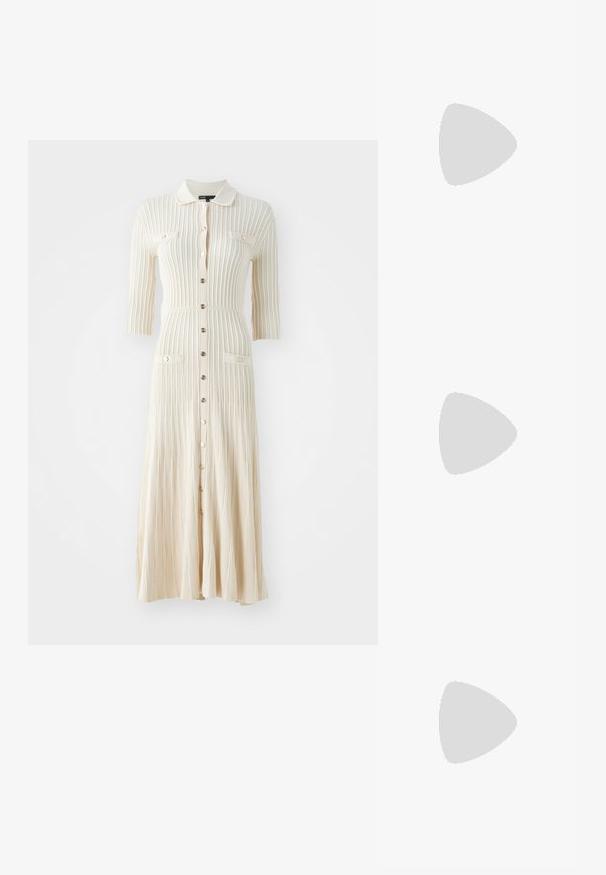 Maje RULEXY - Robe longue - beige; Escarpin en cuir verni noir à talon haut, avec un bout pointu, une bride réglable à la cheville et des côtés ouverts. Texture lisse.; Lunettes de soleil noires surdimensionnées avec des verres dégradés, monture épaisse et détails en chaîne dorée sur les branches.; Sac à main noir avec surface texturée, deux poignées supérieures et bandoulière réglable. Doté de quincaillerie dorée et de poches latérales.