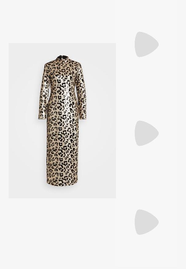 Robe en imprimé léopard pailleté avec un col haut et des manches longues. Couleurs or et noir, silhouette ajustée, design longueur maxi.; Escarpins à talon aiguille en cuir noir, avec un design à bout pointu, présentant une découpure à l'avant et un talon fin.; Mascara Pochette - gold-coloured/silver-coloured; Collier plaqué or avec un accent central lisse et courbé. Possède une chaîne flexible avec un fermoir à homard et des maillons supplémentaires ajustables.