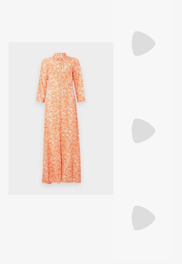 Pitkä oranssi mekko, jossa on valkoinen abstrakti aalto-kuvio, korkealla kauluksella ja kolmannen osan hihoilla. Valmistettu kevyestä kankaasta.; Valkoinen puuvillapaita, jossa on suuri, kirkkaan punainen hummerigrafiikka edessä. Lyhyet hihat ja standardi pyöreä kaula-aukko.; Valkoiset korkeavartiset kangaskengät mustalla kumipohjalla, edessä kuminen varvasosa ja kuusi nauha-aukkoa, puhtaan minimalistisella muotoilulla.; Punainen nahkalaukku, jossa on kulmikas, geometrinen muotoilu. Varustettu yhdellä säädettävällä hihnalla ja läpällä, jossa on ommeltu yksityiskohtia.