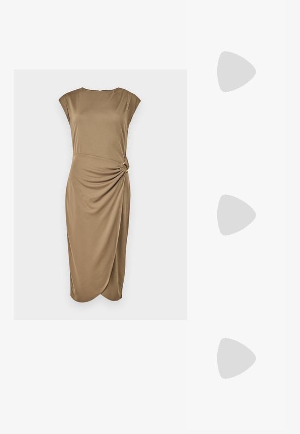 Lauren Ralph Lauren ATALIE SHORT SLEEVE DAY DRESS - Kotelomekko - honey tan; Valkoiset nahkakengät, matala malli, jossa on sileä pinta, pyöreä kärki, nauhakiinnitys edessä ja pieni brodeerattu logo sivulla.; Mustat kaksiriviset bleiseri ja siihen sopivat housut. Silkkinen kangas, jämäkkä muotoilu ja istuva siluetti. Pitelee pientä mustaa käsilaukkua.; Kultaketjut korvakorut, joissa on kierretystä muotoilusta valmistettu solmu. Jokaisessa korvassa on pyöreä, kirkas tausta varman käyttömukavuuden takaamiseksi.