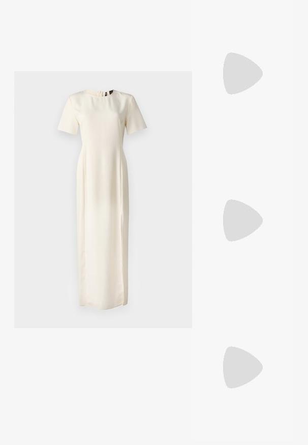 Marella PATTO - Kasdienė suknelė - wool white; Juodas lakuotas odinis batelis su smailiu pirštu, kulkšnies dirželiais su sidabrinėmis sagtimis ir detalėmis, bei plonu kulnu.; Balta rankinė su apvalia forma, turinti tekstūruotą paviršių su sidabro spuogais. Ji turi ploną peties diržą ir elegantišką uždarymą.; Aukso auskarai su lygiu, blizgiu paviršiumi. Apvalus dizainas su maža užrakto dalimi ir skaidria atrama saugiam nešiojimui.