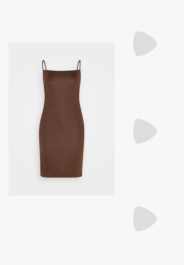 Satenasto rjavo midi obleko z tankimi spageti naramnicami, obliko, ki se prilega, in gladko teksturo; brez vidnih vzorcev ali okrasnih elementov.; Črne lakirane slingback pete s koničastim nosom in geometrijsko blokasto peto. Imajo eleganten, minimalističen dizajn in gladko teksturo.; Črna usnjena torbica s ukrivljeno obliko, z odstranljivo naramnico in zlatimi dodatki. Torbica ima pokrov s podrobnostmi v obliki zaponke.; Zlato-tonirani uhani v obliki obroča z gladko, polirano površino. Imajo obliko polkroga in varno zaponko na peto.