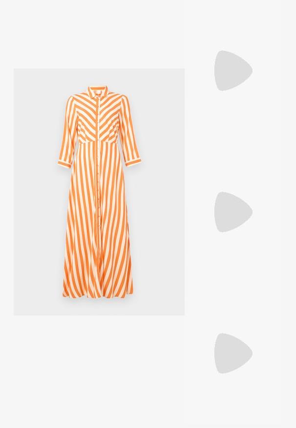 Button-up mekko, jossa on pystysuorat oranssit ja valkoiset raidat, pitkät hihat, kauluksellinen pääntie ja valuva malli suoran helman kanssa.; Valkoinen puuvillapaita, jossa on suuri, kirkkaan punainen hummerigrafiikka edessä. Lyhyet hihat ja standardi pyöreä kaula-aukko.; Valkoiset korkeavartiset kangaskengät mustalla kumipohjalla, edessä kuminen varvasosa ja kuusi nauha-aukkoa, puhtaan minimalistisella muotoilulla.; Punainen nahkalaukku, jossa on kulmikas, geometrinen muotoilu. Varustettu yhdellä säädettävällä hihnalla ja läpällä, jossa on ommeltu yksityiskohtia.
