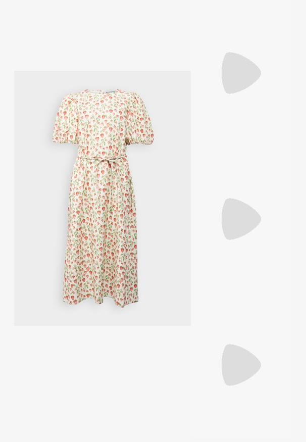 Helmstedt KUMO DRESS - Nappali ruha - light yellow; Stuart Weitzman THEA - Szandálok - golden; Fekete redős kézitáska sima bőrből, egyetlen fogantyúval, arany díszítéssel és geometrikusan alakított formával.; Cult Gaia LOLA EARRING - Fülbevalók - silver-coloured