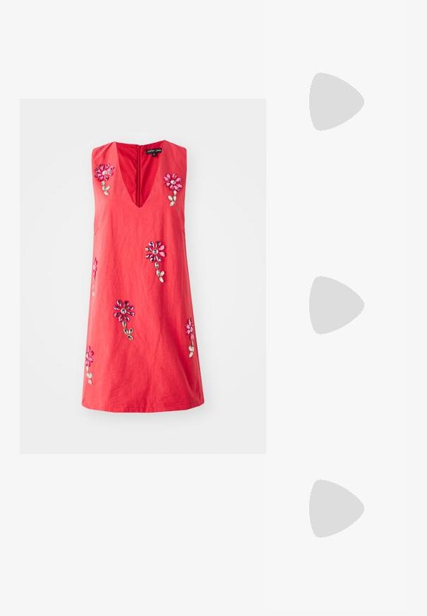 Coral sleeveless dress with a V-neckline, featuring floral embroidered appliqués in pink and green, and a concealed back zipper.; Black heeled sandals with a square toe, featuring two narrow straps and an ankle strap with a buckle. The heel is geometric and block-shaped.; Even&Odd Handbag - dark red; Gold-tone hoop earrings with a smooth, polished finish. Features a half-circle shape and a secure post closure.