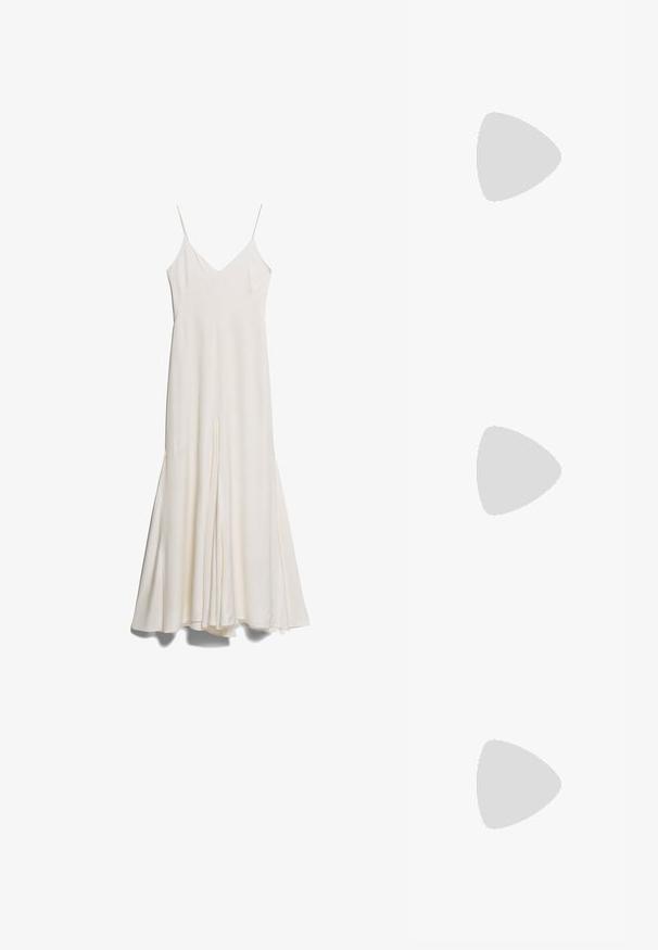 IVY OAK BRIDAL MADELIN IDA - Abiti per occasioni speciali - snow white; Stradivarius KITTEN - Decolleté - red; Gucci Occhiali da sole - burgundy/red; Diesel PLAY CROSSBODY - Borsa a mano - light blue; Anna Field by Zalando Collana - black/creme
