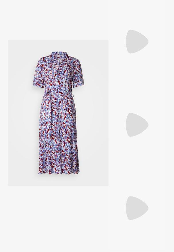 VILA VIALA - Rochie tip cămașă - egret/blue/cabaret; Pantofi cu toc slingback din piele patent bej, cu vârf ascuțit și toc subțire, pătrat. Textură netedă și design minimalist, fără detalii decorative.; Geantă albă de umăr cu un finisaj texturat, un accent cu cataramă centrală și o formă curbată. Încărcătoare cu fermoar pe ambele laturi.; Trei perechi de cercei: cercei cu perle albe mari, cercei tip cerc din aur cu pietre clare și două cercei lungi, drepți, din aur cu detalii strălucitoare.