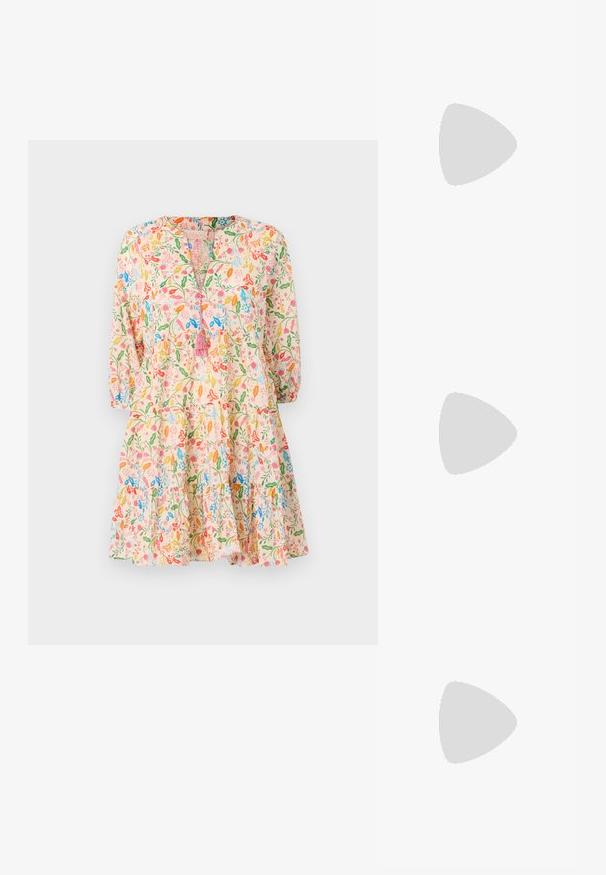 Floral print dress featuring a pink background, three-quarter sleeves, a V-neck with tassel detail, and a tiered skirt design.; Filippa K REY FLAT - Ballet pumps - black; Nanushka JEN - Handbag - black; Gold-tone knot stud earrings with a twisted design. Each earring features a circular clear backing for secure wear.