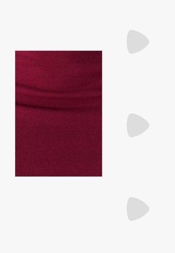Tissu stretch bourgogne avec une texture lisse, présentant des détails de drapés subtils. De couleur uniforme, sans motifs ni accessoires.; Chaussure à talon aiguille bordeaux en patent avec un embout pointu, une bride de cheville comportant des accents en métal doré, et une finition lisse et brillante. Talon stiletto surélevé.; Lunettes de soleil noires rectangulaires avec verres teintés bleu, monture épaisse et un accent circulaire doré sur le côté. Finition lisse et brillante.; Sac à main bourgogne en matériau synthétique avec un design structuré, doté d'une bandoulière amovible et d'un foulard à motif floral noué au poignet.