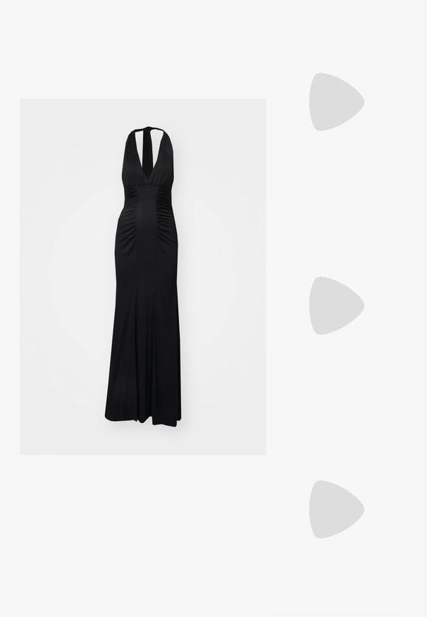 Diane von Furstenberg MAKAYLA DRESS - Jerseyklänning - black; Svart patentläder slingback högklackade skor med spetsig tå, justerbar ankelsnodd och en måttlig blockklack. Slät yta med glansig finish.; Svarta rektangulära solglasögon med gradientlinser, plastram och metallisk logotypdetalj på skalmen. Klassisk design med mjuk textur.; Svart läderhandväska med en strukturerad rektangulär form. Har ett gyllene ovalt lås och ett tunt axelband. Slät textur.