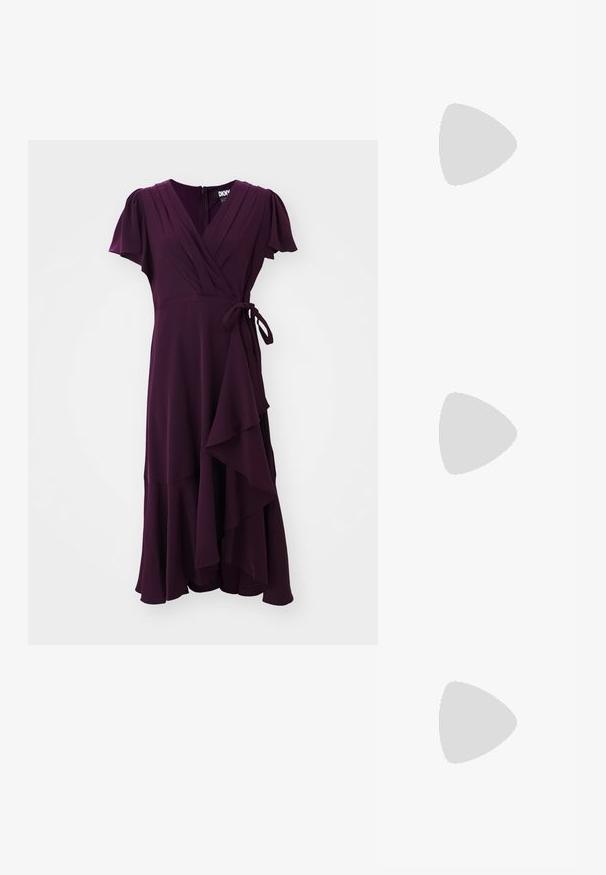 Rochie violet cu mâneci scurte evazate, decolteu adânc în V și volane suprapuse la tiv. Confecționată dintr-un material fin și ușor.; Sandale slingback din piele neagră cu vârf ascuțit, având un toc subțire și un accent de culoare aurie pe curea ajustabilă. Textură netedă.; Geantă de mână din piele neagră cu o finisare texturată, având două mânere superioare, o curea de umăr detașabilă și un detaliu cu închidere din argint.; DKNY HEART DROP - Cercei - gold-coloured/cry