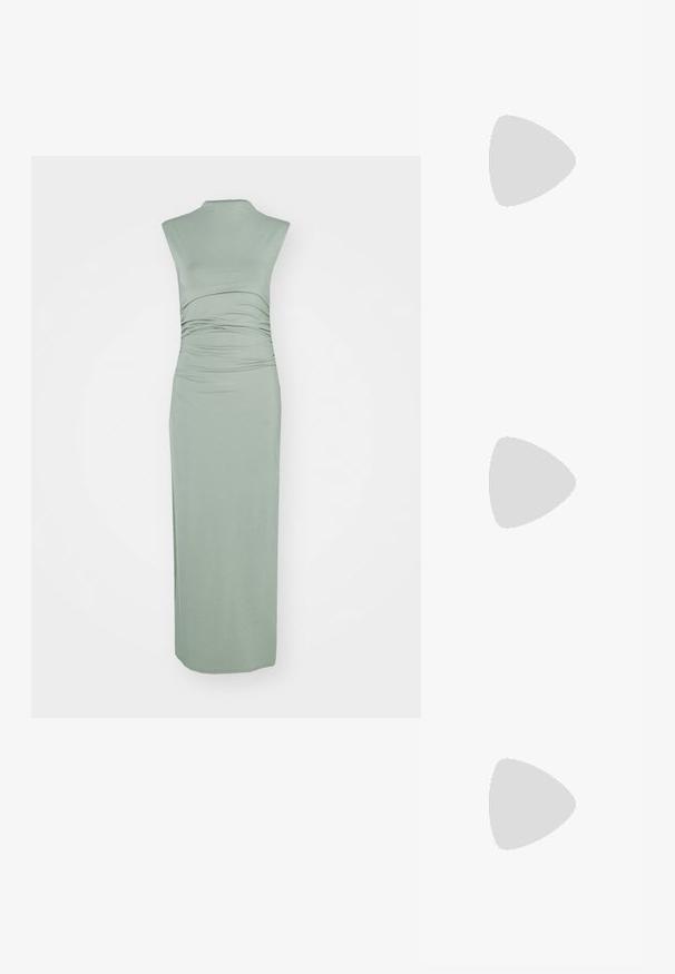 Abercrombie & Fitch PALOMA DRESS - Dzsörzéruha - olive; Fekete lakk bőr slingback pumpa hegyes orral, kivágott oldalakkal, állítható boka pánttal és vékony, elegáns sarkával.; Macska szemformájú napszemüveg matt fekete műanyag kerettel, sötét lencsékkel és arany logóval a szárán. Szögletes kialakítás és sima felület.; Michael Kors bézs bevonatos vászon karkötő, amely ismétlődő MK logó mintával, aranyszínű fémrészletekkel és levehető lánchordóval rendelkezik.