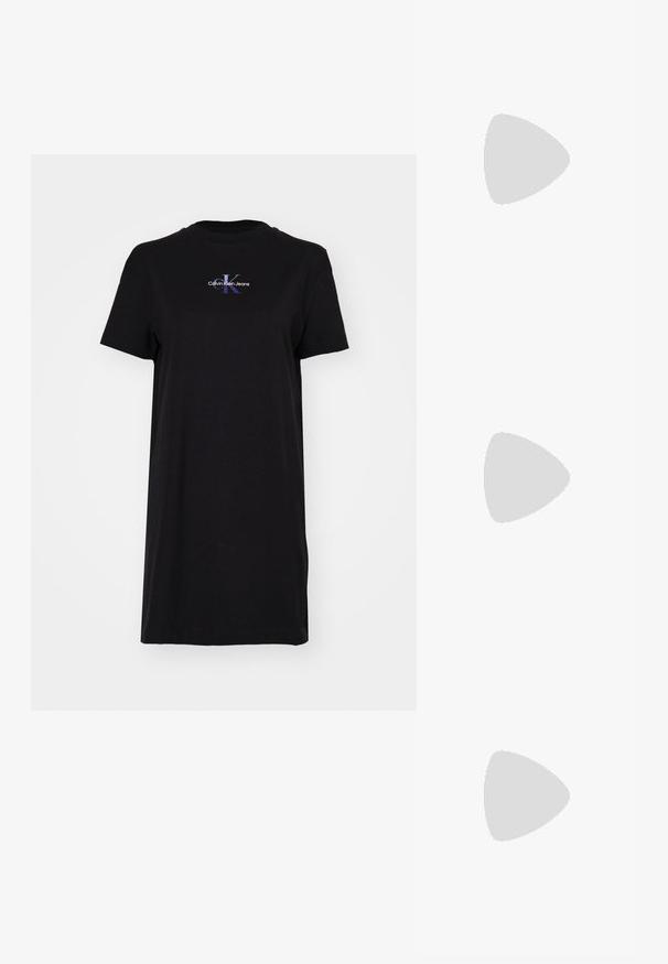 Melna kokvilnas tee krekls ar apaļu kakla izgriezumu un īsām piedurknēm. Priekšpusē redzama krāsaina logo ar uzrakstu "Calvin Klein Jeans".; Melnas augstpapēžu sandales ar plāniem siksniņām un mezgla dizainu, gluda kvadrātveida purngalu un elegantu stiletto papēdi.; Gaiši pelēka metāla rokassoma ar ķēdes siksnu, rotāta ar mazām apaļām metāla kniedēm un trīsstūra zīmola logo.; Sudraba riņķveida auskari ar gludu, spīdīgu apdari. Apaļas formas, viegla dizaina, ar aizdari uz stieples.