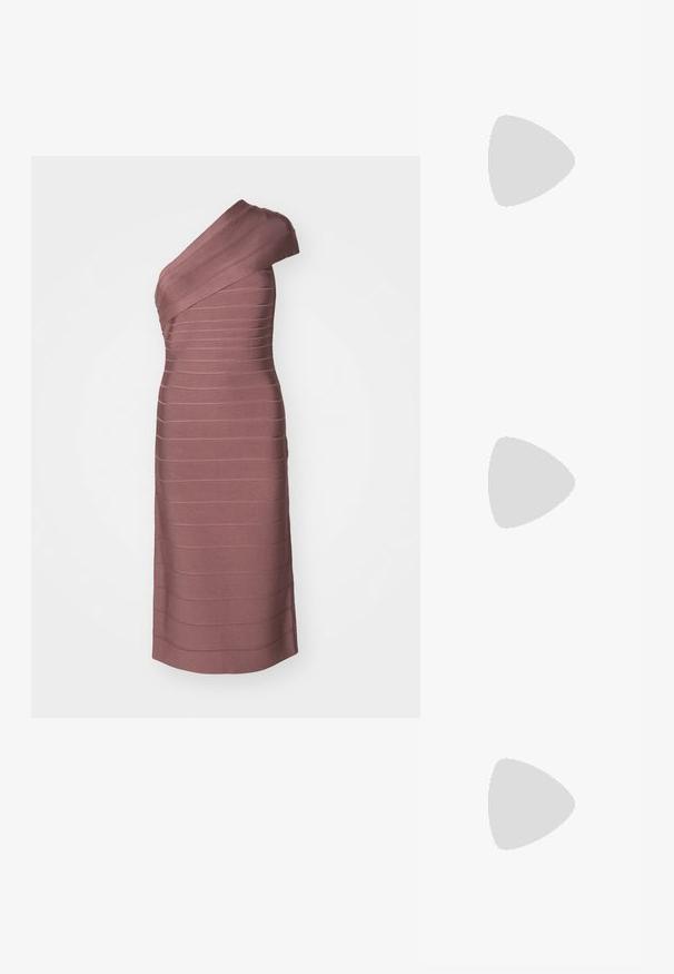 Abito monospalla in tessuto mauve testurizzato, con design a righe orizzontali. Lunghezza al ginocchio con silhouette aderente.; Sandal in metallo dorato con tacco a blocco angolare, due cinghie sul piede e una cinghia alla caviglia regolabile. Tocco liscio.; Borsa a tracolla beige con texture, cinturino regolabile, due tasche frontali chiuse da fibbie e dettagli in metallo dorato. Chiusura a zip nella parte superiore.; Orecchini in tono oro caratterizzati da forme ondulate eTexture. Comprendono chiusure clip-on scultoree e un design a cerchio aperto con finitura martellata.