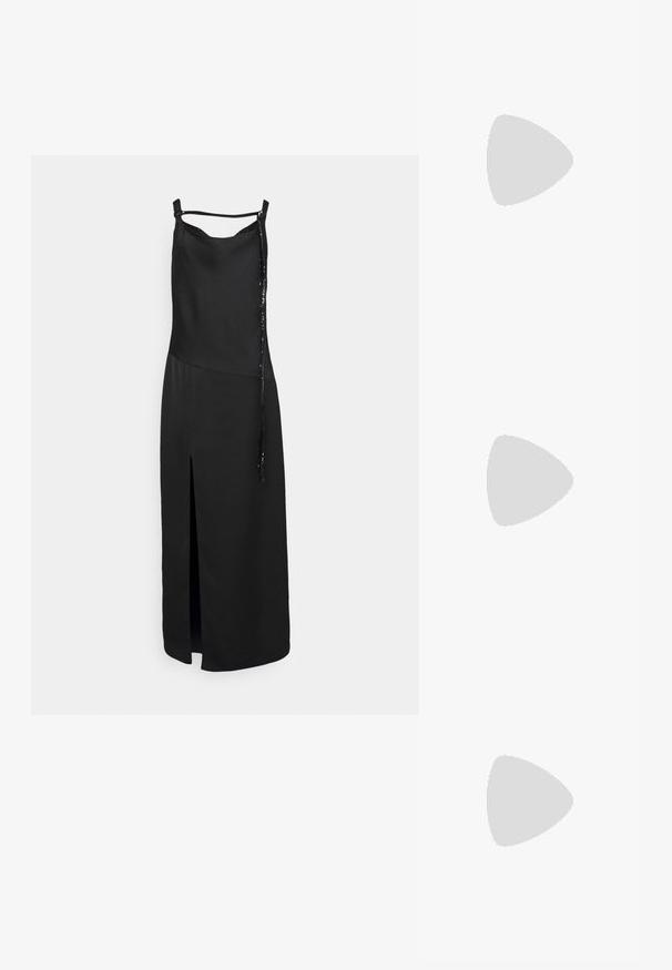 Mustmust pikkade varrukateta kleit ees oleva lõhiku ja sileda viimistlusega, millel on dekoratiivne nööridetail ühel küljel. Lihtne, minimalistlik disain.; Mustad läikivad patendiga slingback-kõrged kontsad, millel on terav põlv ja reguleeritav pahkluu rihm, ning mõõdukas plokknukk. Sile tekstuur läikiva viimistlusega.; Must värviline kootud rahakott, millel on ainulaadne poolkuu kuju, ümar käepide ja diskreetne logo detail esiosas. Tekstuuritud pind üle kogu koti.; Cult Gaia ASHA BODY JEWELRY - Muu aksessuaar - bright shiny silver-coloured