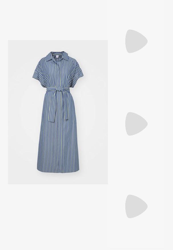 ASPESI ABITO - Rochie tip cămașă - riga blu; Balerini din suede maron cu vârful rotunjit, o mică curea ajustabilă și o talpă plată. Designul este uniform, cu accente minime.; Geantă tote din piele neagră, cu două bretele lungi, un vârf strâns și un accent circular auriu. Textură netedă cu un design minimalist.; Tory Burch STAR DROP EARRING - Cercei - silver-coloured