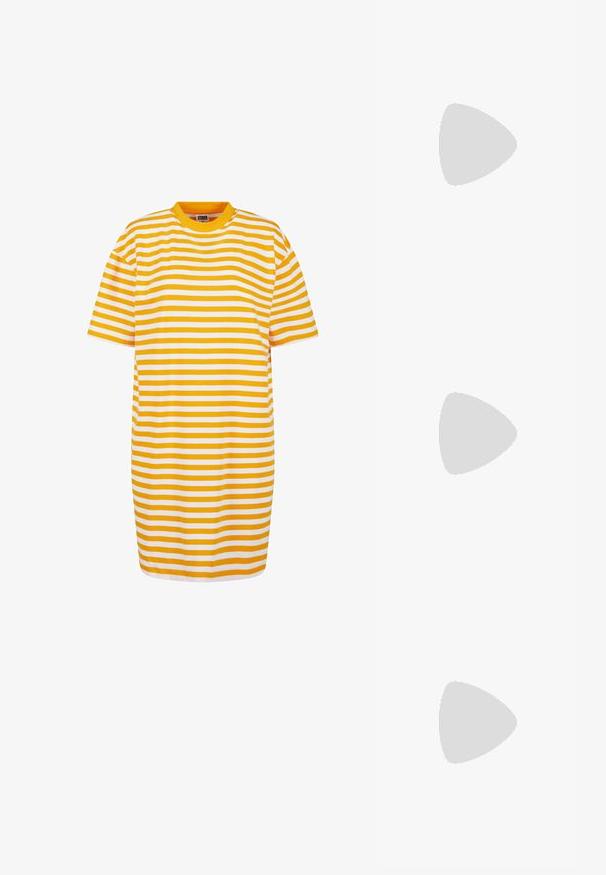 Joslā ar īsām piedurknēm, ar dzeltenām un baltām horizontālām svītrām, apaļu kakla izgriezumu un brīvu piegriezumu.; Apspīlēta augstpapēžu kurpe ar zeltītu, sudrabi un neitrālu krāsu kombināciju. Spīguļojoša virsma ar izgriezuma dizainu, aprīkota ar stiletto papēdi.; Sudraba metāliska poga somiņa ar mīkstu, noapaļotu formu un mezgla augšējo aizdari. Izgatavota no gludas mākslīgās ādas materiāla.; Sudraba gredzenveida auskari ar minimālistisku dizainu. Cirkulāra forma, gluda tekstūra un plāns profils. Vieglu svaru ar spīdīgu apdari.