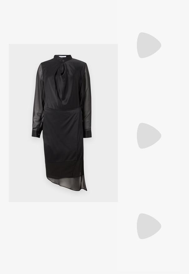Mustvalge kleit kõrge krae, pikkade läbipaistvate varrukatega ja sõlmedetailiga kaela piirkonnas. Omab kihilist hemmi ja sujuvat kanga tekstuuri.; Must must have must toote tõmblukuga, dekoratiivsed rihmad metallist silmadega ja madal blokk-kand. Tekstureeritud pind.; Stuart Weitzman POSH SHOULDER BAG - Ülerinna-kott - black; Sõrmused, millel on omavahel põimunud kuld- ja hõberõngad, selge kuupilise zirkoonia aktsent ja tekstureeritud riba ühel rõngal.