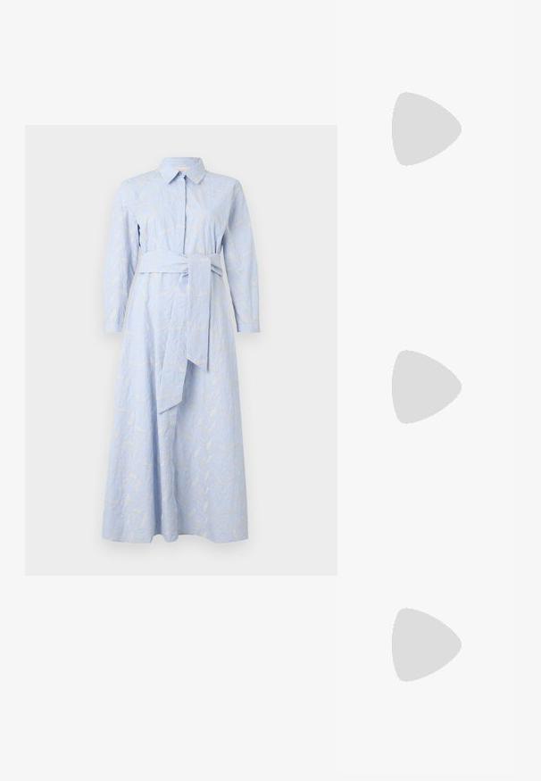 iBlues EBANO - Särkkleit - azzurro intenso; Musthave mustika tantsutossud mustast nahast, ümmarguse varbaga, siledast tekstuurist, minimaalse õmblusdetailiga ja paindliku tallakujundusega.; Pruunist nahast käekott, millel on klapiga sulgur, kuldne riistvara, õlarihm ja sile tekstuur. Kompaktne ristkülikukujuline vorm.; Hõbedased kõrvarõngad pikliku ja kõveriku disainiga. Sile, peegeldav pind ja läbipaistev postitugi.