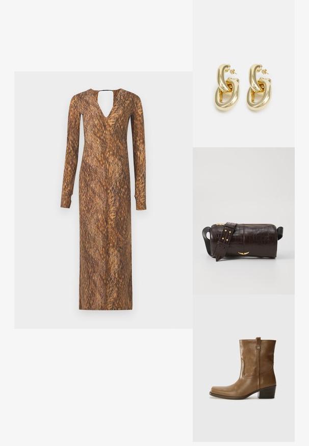 Sukienka z długim rękawem, z dekoltem w kształcie litery V i otwartym tyłem, z futrzastą brązową teksturą oraz wzorem na całej powierzchni materiału.; Brązowy skórzany botek za kostkę z kwadratowym noskiem, teksturowanym wykończeniem i niskim, zakrytym obcasem. Posiada tylną pętelkę do zakładania oraz subtelne detale przeszycia.; Brązowa torba ze skóry z tłoczeniem krokodyla w kształcie cylindrycznym, z metalowymi elementami w kolorze złotym oraz odczepianym paskiem z ćwiekami.; Rabanne XL LINK  DOUBLE HOOP EARRINGS - Kolczyki