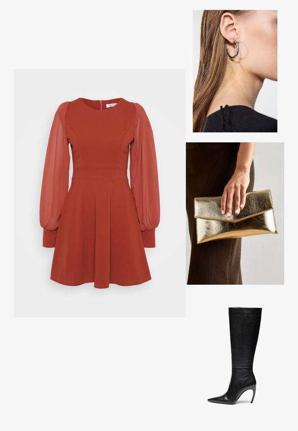 Abito rosso con maniche corte a sbuffo in tessuto trasparente, corpino aderente, gonna svasata e zip sul retro. Realizzato in tessuto testurizzato con una finitura liscia.; Stivale nero in pelle, alto fino al ginocchio, con punta a punta e tacco a stiletto alto; texture elegante e liscia con cuciture sottili e senza hardware visibile.; Borsa a mano metallic oro con una texture liscia, dotata di una chiusura a pattina triangolare. La mano che la tiene ha unghie curate.; Orecchino a cerchio in argento con finitura lucida, caratterizzato da piccoli dettagli in oro e una forma tondeggiante, indossato sul lobo.