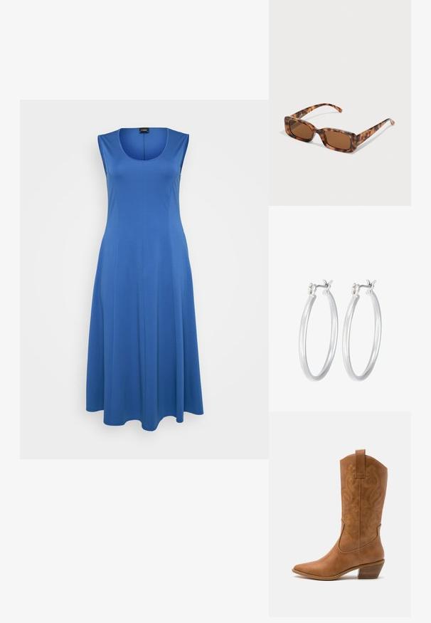 Zila bez piedurknēm kleita, kas izgatavota no mīkstas auduma, ar apaļu kakla izgriezumu un plūstošu A-line siluetu. Minimālisma dizains, bez redzamām rakstiem vai akcentiem.; Brūni ādas kovboju zābaks ar norādītu purngalu, izšūtām viļņveida apakšējo detaļu un sakrautajiem blokiem. Iezīmēts ar velkšanas cilpu ērtai uzvilkšanai.; Tortoiseshell saulesbrilles ar taisnstūrveida brūniem stikliem, biezs rāmis un plānas kājas ar dažādu brūnu toņu rakstu.; Sudraba riņķveida auss gredzeni ar gludu, pulētu apdari. Apaļa forma un drošs klikšķa augšējais slēgums. Viegls dizains, kas piemērots ikdienas valkāšanai.