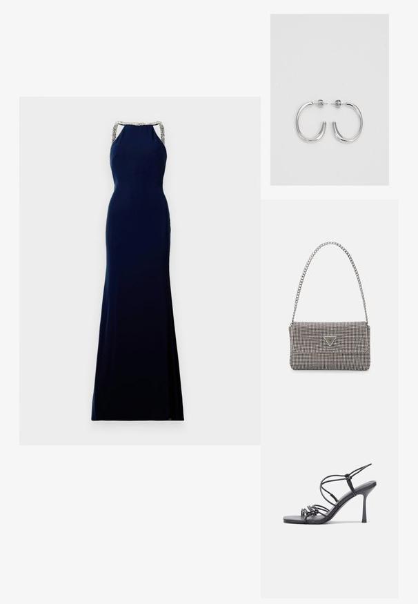 Tumši zila bez piedurknēm kleita ar piegulošu siluetu, kurai ir pērlīšu dekorējumi uz plecu siksnām un grīdas garuma apmale.; Melnas augstpapēžu sandales ar plāniem siksniņām un mezgla dizainu, gluda kvadrātveida purngalu un elegantu stiletto papēdi.; Gaiši pelēka metāla rokassoma ar ķēdes siksnu, rotāta ar mazām apaļām metāla kniedēm un trīsstūra zīmola logo.; Sudraba riņķveida auskari ar gludu, spīdīgu apdari. Apaļas formas, viegla dizaina, ar aizdari uz stieples.