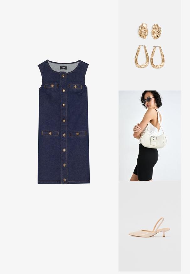 Vestido de ganga com design sem mangas, cor azul escura, fecho frontal com botões e dois bolsos. Detalhes em botões dourados e costura de destaque.; Saltos slingback em couro sintético bege com bico apontado e um salto quadrado fino. Textura suave e design minimalista sem embellishments.; Bolsa de couro branca com um formato curvado, alça ajustável e um pequeno detalhe de fivela. Modelo usa um traje preto ajustado.; Brincos em tom de ouro com formas onduladas e texturizadas. Inclui studs escultóricos com presilha e um design de argola aberta com um acabamento martelado.