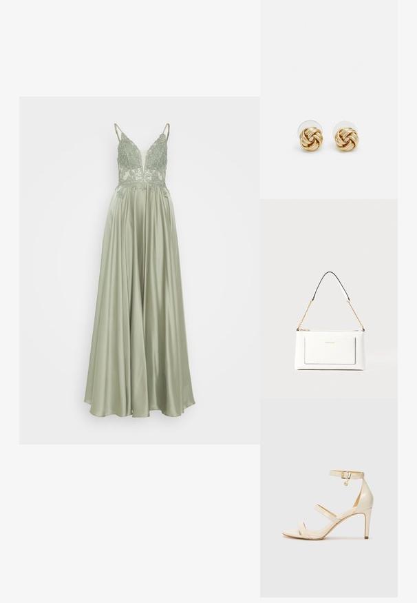 Mascara Roupa de cerimónia - khaki; Sandálias de salto alto bege com tira fina no tornozelo e duas tiras superiores. Acabamento em patentes brilhantes e detalhe em dourado na tira do tornozelo.; Bolsa de mão branca em couro com acabamento texturizado, featuring a corrente dourada e detalhes pretos. Inclui um bolso frontal e fecho com zipper.; Brincos de pressão em tom dourado com um design torcido. Cada brinco possui uma base circular transparente para um uso seguro.