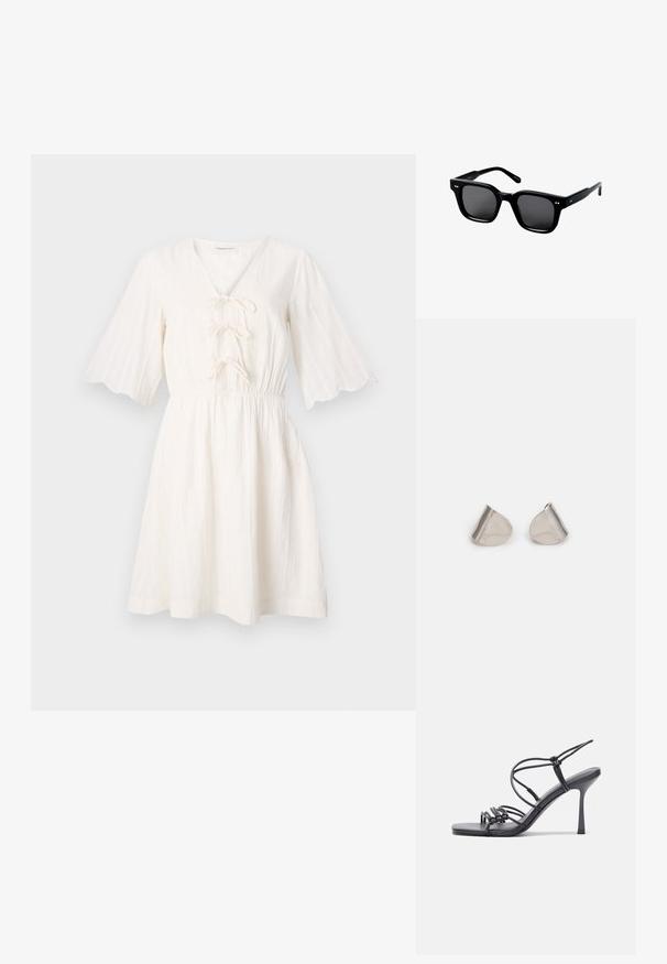 Bílé šaty s výstřihem do V a šněrováním vpředu, se krátkými rozšířenými rukávy a nařaseným pasem, vyrobené z texturované látky.; Černé high-heeled sandály mají tenké pásky s uzlovým designem, hladký čtvercový špičku a elegantní jehlový podpatek.; Černé plastové sluneční brýle ve čtvercovém tvaru s tmavými skly, které mají silný rám, dvě malé akcentové tečky na čelní straně a ploché stranice.; Stříbrné kovové náušnice s hladkým tvarem slzy a lesklým povrchem. Jemné rytiny přidávají detail. Minimalistický design.